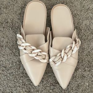 Lulu Chained Mules Size 11